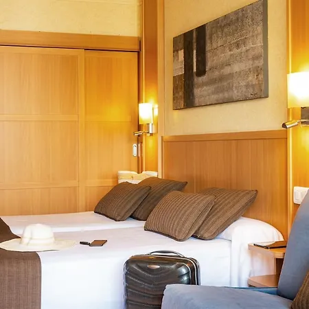 Guitart Park Aqua Hotel 4*