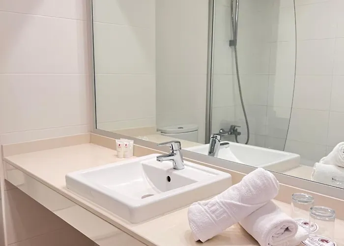 Guitart Park Aqua Hotel 4*