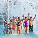 Guitart Park Aqua Готель Льорет-де-Мар